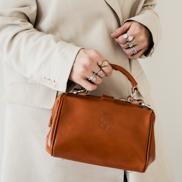 Leather ladies bag - Miss Doctor - Camel